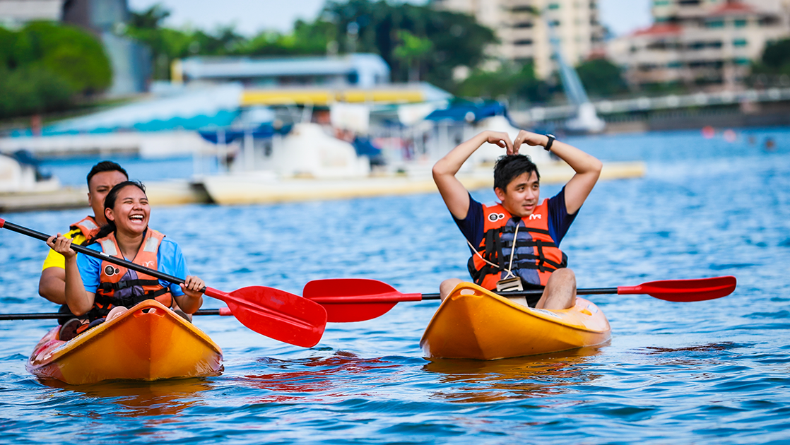 Kayak & Canoe Rental Singapore Sports Hub Sports Entertainment